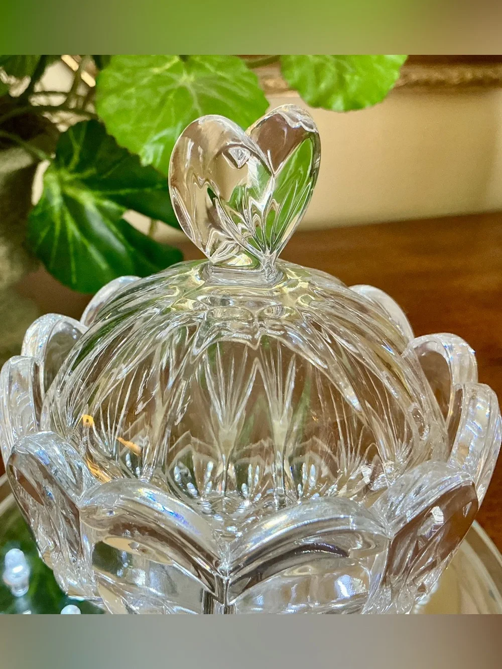 Waterford Crystal Heart-Top Covered Candy Dish - Clear